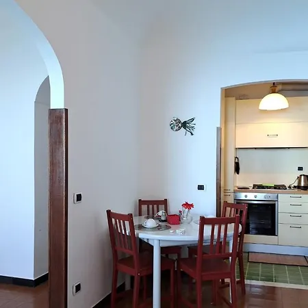 Apartment La Casa Di Flora